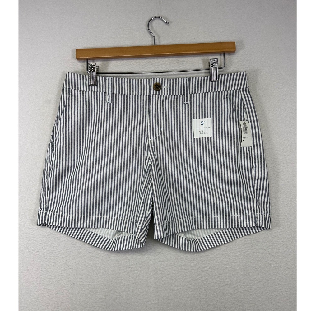 Nautical Preppy NWT Old Navy Women 4 Blue White Striped 5" Inseam Everyday Short